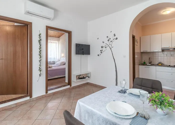 Apartamento 2 Bedroom Lovely In