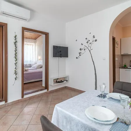 Appartamento Front In With Wifi